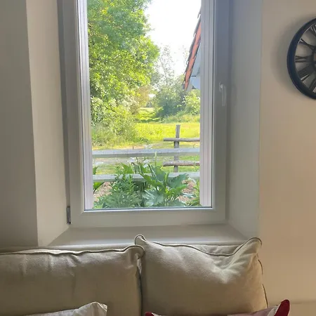 La Petite Maison Apartment *